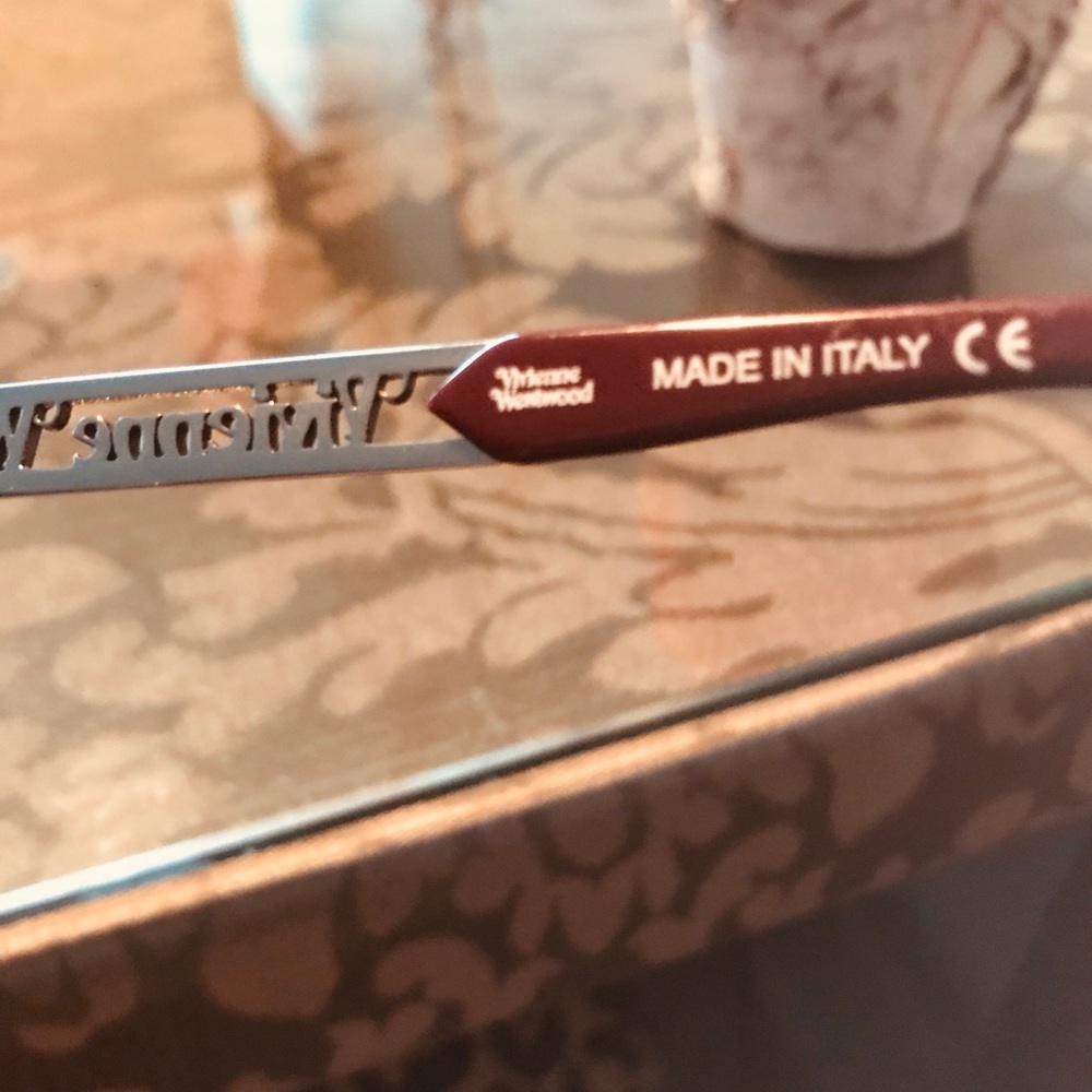 Cat Eye Sunglasses - Picture 4 of 4